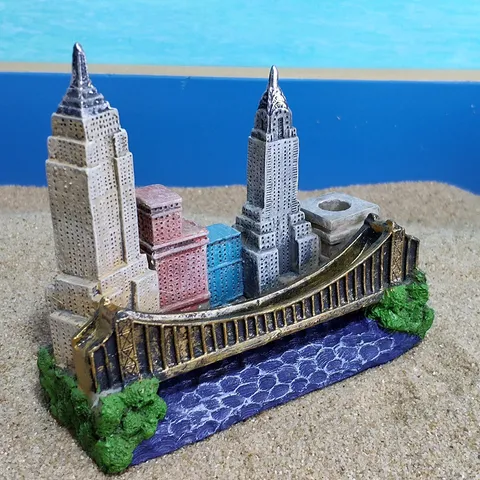 New York Cityscape Resin Pen Holder Memo Pad Stand Architectural Miniature Desktop Ornament Office Home Decor Gift