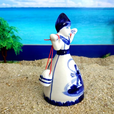 Blue and White Porcelain Ceramic Water Carrying Woman Figurine Chinese Style Hand Painted Desktop Decoration