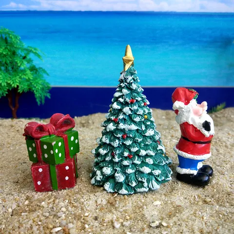 Christmas Tree Santa Claus Gift Resin Figurine Set Micro Landscape Miniature Ornaments Holiday Home Decor