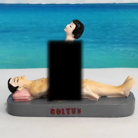 Creative Resin Human Art Couple Figurine Miniature Desktop Ornament Home Decor Creative Craft Art Sculpture