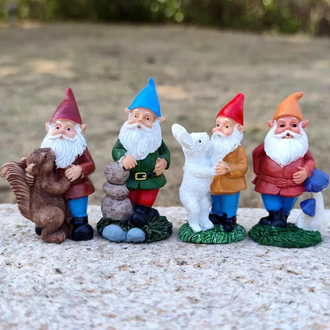 Garden Gnome Resin Figurine Miniature Elf Statues Desktop Ornaments Micro Landscape Sandbox Props Home Decor Gift