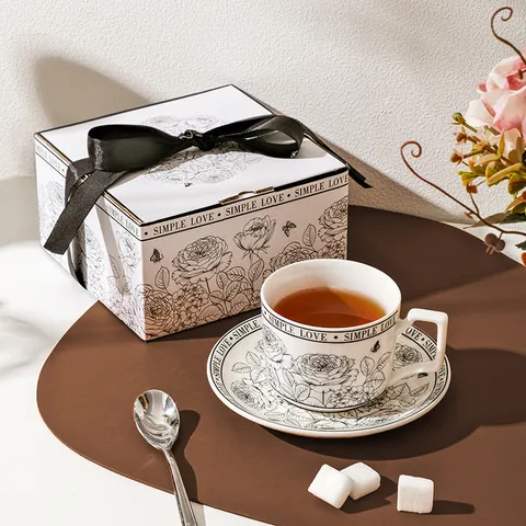 Taza de Café de Cerámica Vintage Francesa Y Juego de Platillos Jardín de Rosas Taza de Leche para Té de la Tarde Con Caja de Regalo