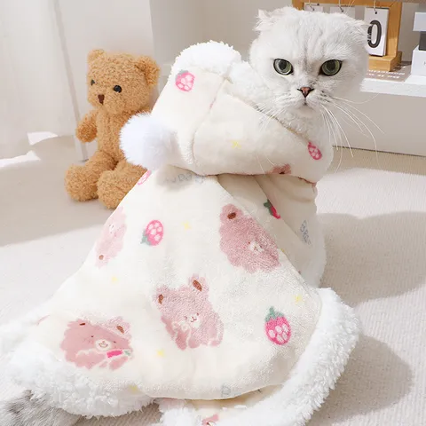 Winter Warm Pet Cape Cute Strawberry Bear Pattern Cat Cloak Fleece Thickened Small Dog Apparel Pet Clothing
