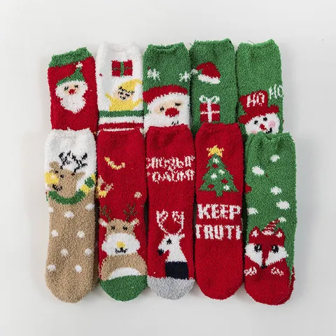 Chaussettes de Sol en Polaire Corail Épaissie de Noël pour Femmes Mignon Dessin Animé Père Noël Élan Bonhomme de Neige Chaussettes de Sommeil Chaudes d'Hiver