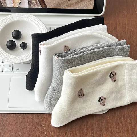 Calzini al Polpaccio da Donna in Cotone con Ricamo a Orso Cartone Animato INS Trendy Minimalista Primavera Autunno Traspiranti Comodi