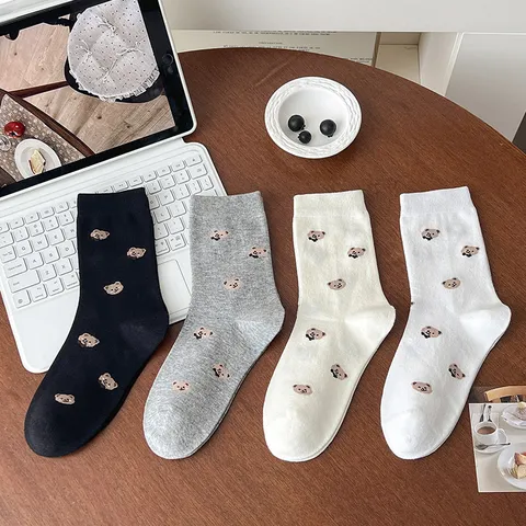 Calzini al Polpaccio da Donna in Cotone con Ricamo a Orso Cartone Animato INS Trendy Minimalista Primavera Autunno Traspiranti Comodi