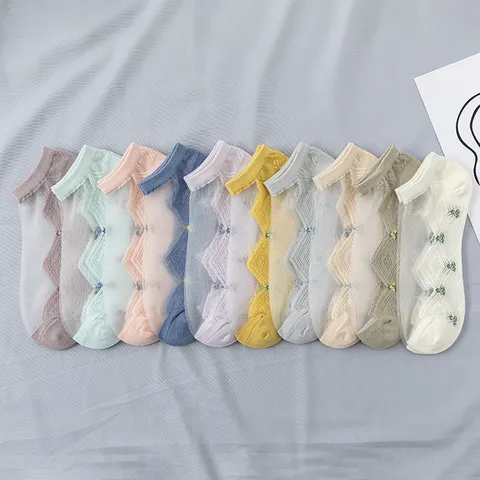 Damen Sommer Dünn Kristallseide Füßlinge Atmungsaktiv Netz Blumen Stickerei Süß Unsichtbar Kurze Socken