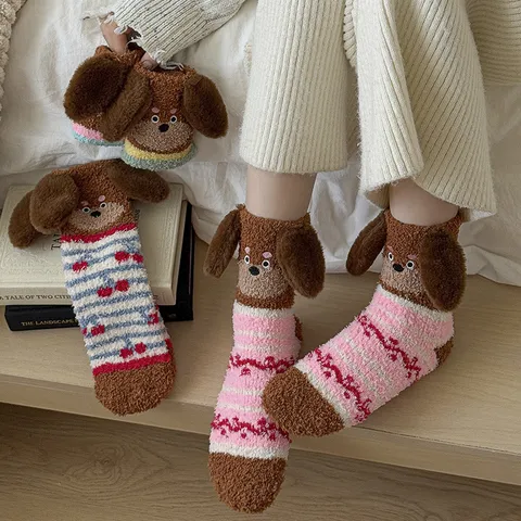 Damen Winter Verdickte Korallenfleece Süße Hund Crew Socken Warme Lässige Schlaf Boden Socken