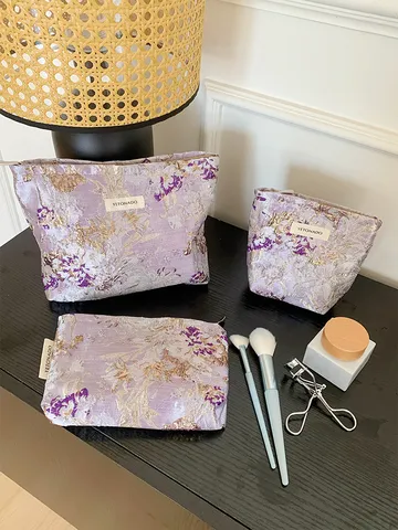 Women's Large Capacity Cosmetic Bag Vintage Floral Embroidered Polyester Makeup Pouch Portable Travel Toiletry Organizer