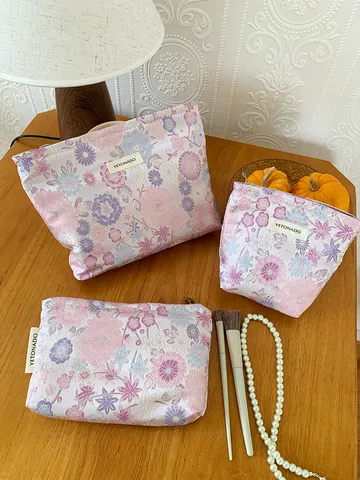 Women Portable Cosmetic Bag Floral Jacquard Makeup Pouch Travel Toiletry Organizer Handbag Wash Bag