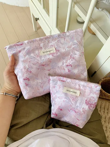 Floral Print Cosmetic Bag Large Capacity Travel Toiletry Organizer Vintage Jacquard Makeup Pouch For Women