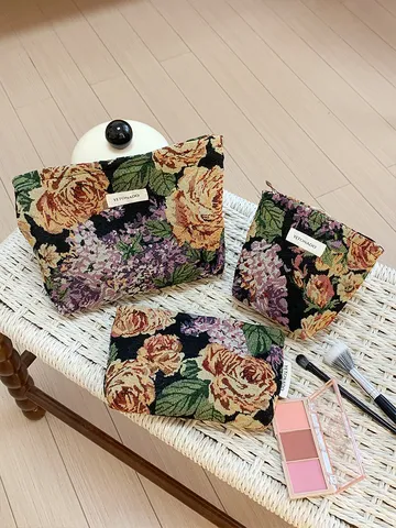 Vintage Floral Embroidered Cosmetic Bag Large Capacity Portable Makeup Pouch Travel Toiletry Organizer Handbag For Women