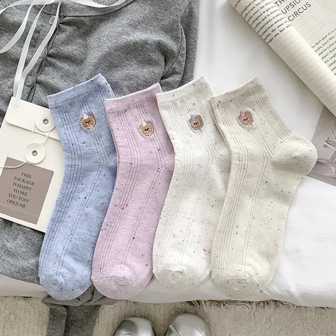 Women's Cute Bear Embroidery Cotton Crew Socks Soft Skin-Friendly Breathable Casual Short Socks Daily Hosiery