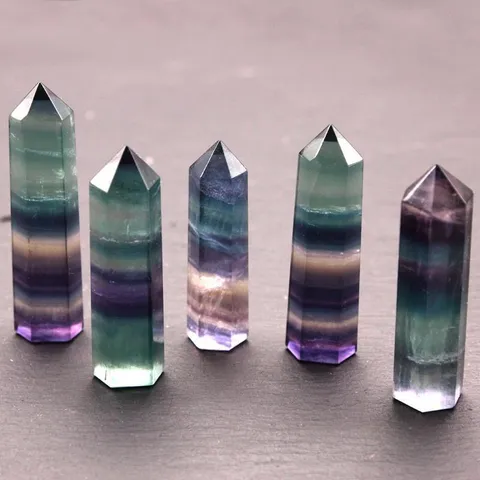 Colonne de Cristal Polie en Pierre Brute de Prisme Hexagonal à Pointe Unique en Cristal de Fluorite Naturelle Pour Décoration de Bureau à Domicile