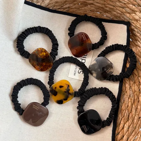 Coletero Elástico Estilo Coreano con Adorno Cuadrado de Acetato Scrunchie Plisado Cuerda de Pelo con Estampado de Leopardo Sujetador de Coleta para Mujer