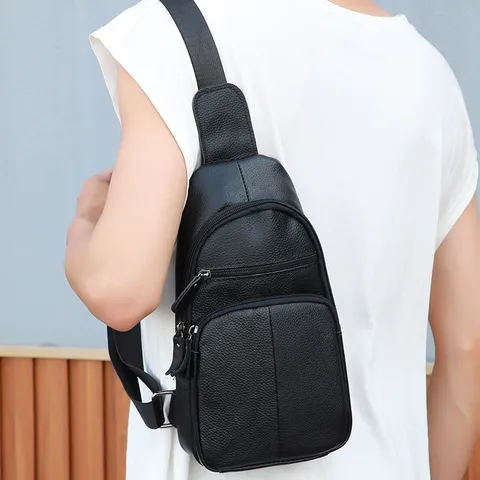 Men Genuine Leather Chest Bag Vintage Top Layer Cowhide Crossbody Bag Business Casual Daily Multifunctional Sling Bag