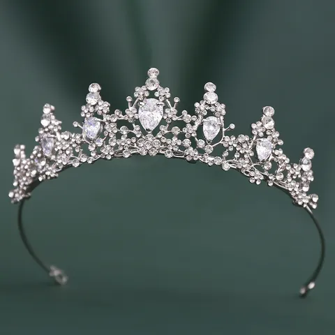 Schicke Braut Krone Tiara Legierung Zirkonia Strass Haarschmuck Hochzeit Haarteil Kopfschmuck Schmuck für Damen