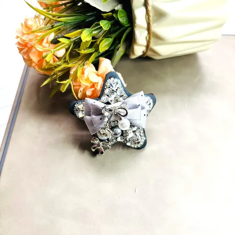 Pince à Cheveux Chien En Strass Style Coréen Élégant Cœur Nœud Pince Bec De Canard Alliage Perle Artificielle Pour Femmes Accessoires Cheveux