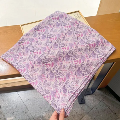 Bohemian Floral Print Scarf Lightweight Polyester Sun Protection Shawl For Women Spring Summer Fashion Neck Scarf