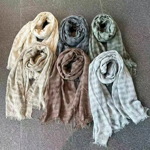 Literary Vintage Plaid Polyester Scarf With Tassel Fringe Long Shawl Lightweight Soft Daily Decorative Scarf For Women