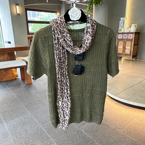 Women Fashion Leopard Print Pleated Long Scarf Versatile Crinkle Twist Shawl Soft Polyester Neckerchief Headscarf