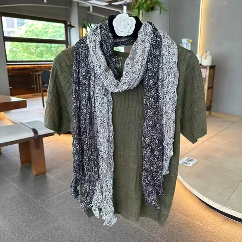 Women's Vintage Cotton Linen Scarf Paisley Patchwork Pleated Printed Lightweight Long Neck Wrap Casual Daily Fashion Scarf