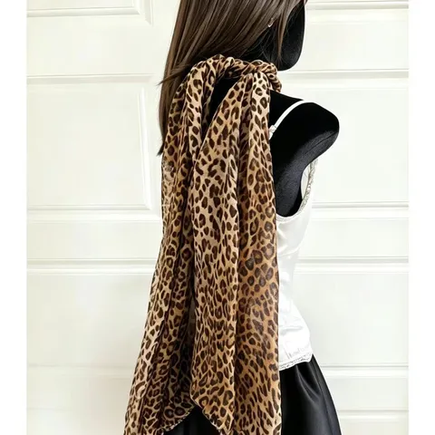 Fashion Leopard Print Pleated Scarf Women Lightweight Polyester Shawl European Style Casual Daily Neckwear
