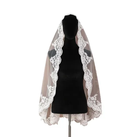 Bridal Veil White Lace Floral Embroidery Mantilla Veil Short Wedding Veil With Hair Comb Bridal Hair Accessories For Women