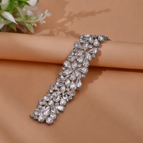 Rhinestone Shoe Clips Detachable Crystal Sequin Shoe Decoration High Heel Accessories Wedding Party Footwear Decor