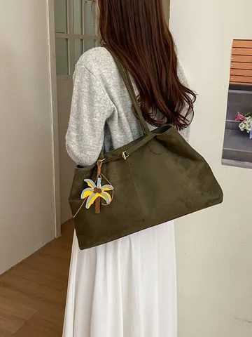 Women Large Capacity PU Leather Tote Bag Retro Casual Commute Shoulder Underarm Bag With Stitching Detail And Tree Pendant