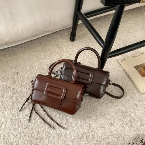 Retro Square Buckle Women Crossbody Bag Luxury PU Leather Small Square Handbag Solid Color Elegant Chic Shoulder Bag