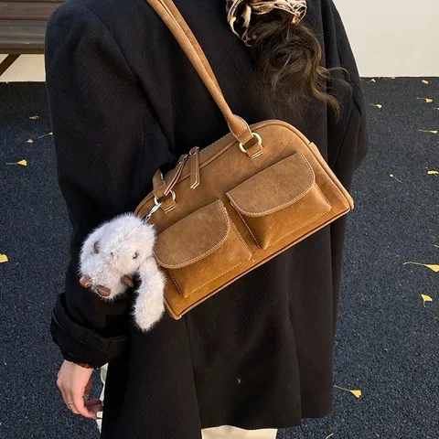 Vintage PU Leather Women Shoulder Bag Large Capacity Tote Handbag Casual Commuter Underarm Bag With Rabbit Pendant