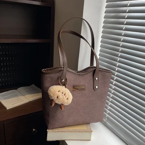 Women Large Capacity PU Tote Bag Woven Texture Commuter Shoulder Handbag With Cute Plush Pendant Fashion Shopper Bag