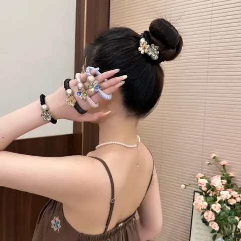 Elasticino per Capelli con Strass Fiore Perla Artificiale Alta Elasticità Supporto per Coda di Cavallo Stile Dolce Accessori per Capelli per Donne