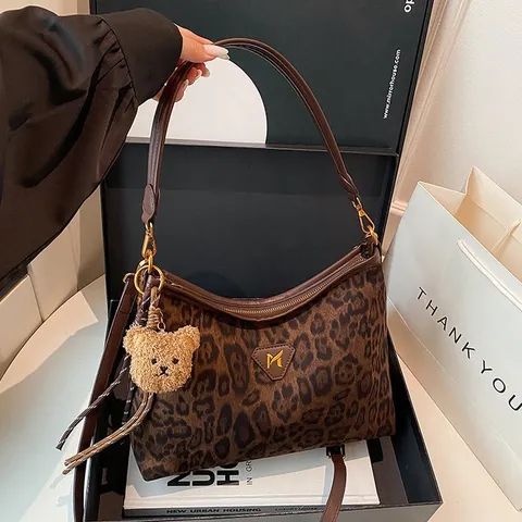 Women Suede Underarm Bag Large Capacity Shoulder Crossbody Tote Bag Fashion Leopard Print Handbag With Bear Pendant