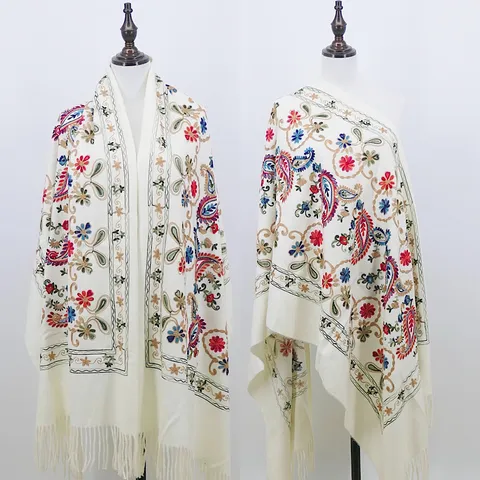 Dames Winter Warm Kaschmir Imitatie Sjaal Etnische Traditionele Paisley Bloemen Geborduurde Lange Kwastjes Sjaal