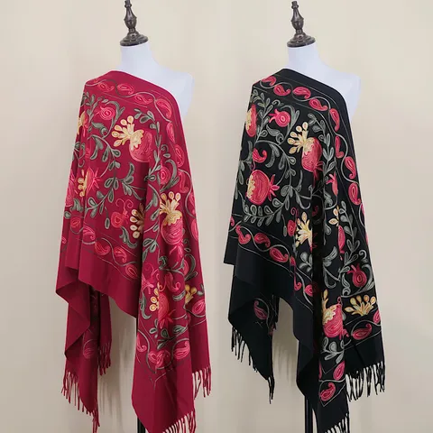 Etnische Stijl Cashmere-achtig Geborduurde Sjaal Vrouwen Winter Warm Granaatappel Bloem Print Kwast Sjaal Reizen Cape