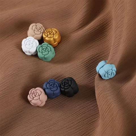 Camellia Bloem Magnetische Broche Sjaal Clip Anti-Exposure Pin Mode Legering Bloem Broche Sjaal Sieraden