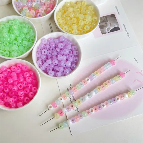 Perline Sciolte in Acrilico a Quattro Vie Perline Gelatina DIY Creazione Gioielli Accessori Perline con Foro a Croce Colorate Per Catena Telefono