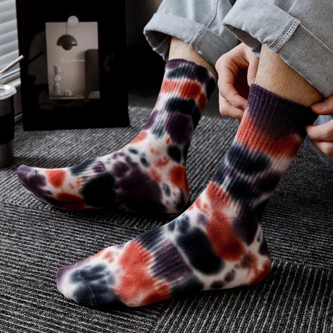 Unisex Tie Dye Crew Socks Casual Fashion Streetwear Breathable Sweat Absorbing Cotton Mid Calf Socks For Men Women