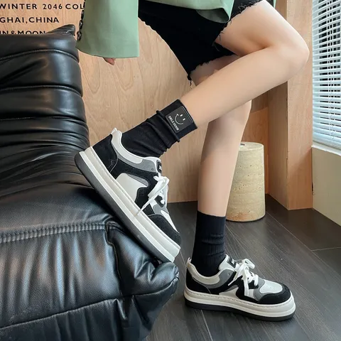 Γυναικείες Casual Βαμβακερές Κάλτσες Μεσαίας Κνήμης Μονόχρωμες Χαριτωμένα Patches Χαμόγελου Στυλ College Καθημερινές