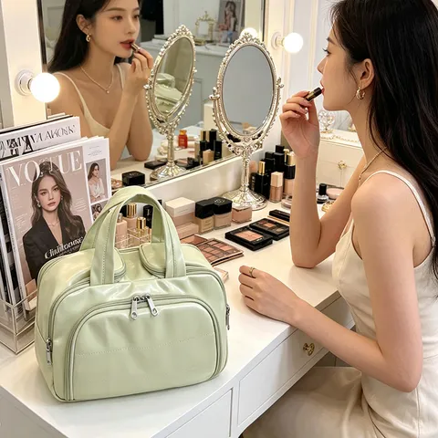 Multifunctionele Cosmetische Tas Met Grote Capaciteit Draagbare Reizen Toilette Tas PU Lederen Make-up Organizer Voor Vrouwen