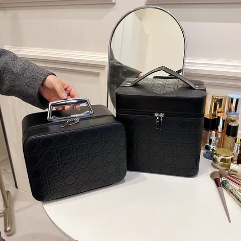 Grote Capaciteit PU Lederen Make-up Tas Gewatteerd Dubbellaagse Cosmetische Koffer Reizen Toiletartikelen Organizer Handtas Voor Vrouwen