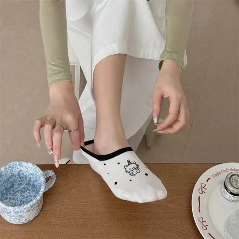 Chaussettes Invisibles pour Femmes Coton Peigné Invisible Bas Antidérapant Mignon Imprimé Dessin Animé Respirant Été Chaussettes Décontractées