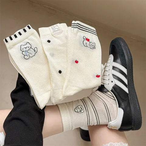 Chaussettes Mi-hautes en Coton à Pois Chat Cartoon Mignon pour Femmes Été Fin Respirant Mesh Style Doux Décontracté Chaussettes Quotidiennes