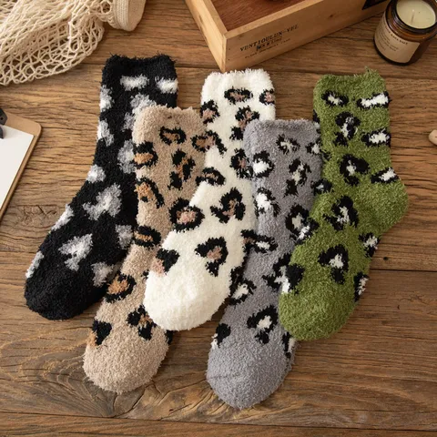 Thickened Coral Fleece Mid Tube Socks Cute Animal Spot Print Fluffy Warm Floor Sleep Socks For Women
