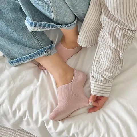 Women Summer Minimalist Combed Cotton Invisible Boat Socks Solid Color Anti-Slip Low Cut Shallow Mouth Socks