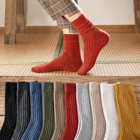 Chaussettes Mi-Longues Tricotées Côtelées Unies Décontractées pour Femmes Style Japonais Chaussettes Empilées Mignonnes