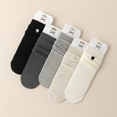 Women Casual Cotton Slouch Socks Cute Heart Pattern Crew Socks Soft Comfortable Daily Hosiery