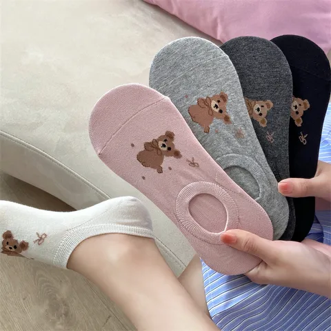 Chaussettes Invisibles d'Été pour Femmes Mignon Ours Dessin Animé Broderie Coton Décolleté Bouche Basse Antidérapant Chaussettes Décontractées